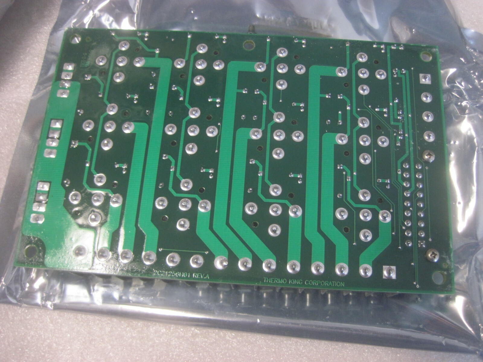 100% WARRANTY (NEW) Thermo King Orion Relay Board #41-2117