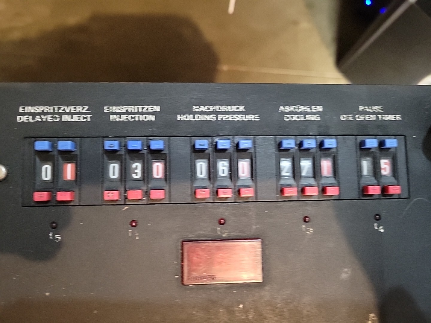 ARBURG 025350 POLYTRONICA CONTROL PANEL 4003 Or 41780 Nice Shape Used G2U
