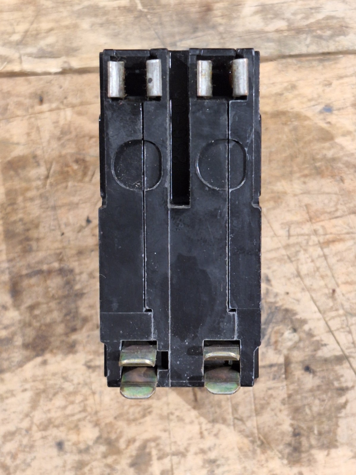 SQUARE D QO250 CIRCUIT BREAKER 50A 2P 120/240V 10 kAIC CONTINUITY TESTED