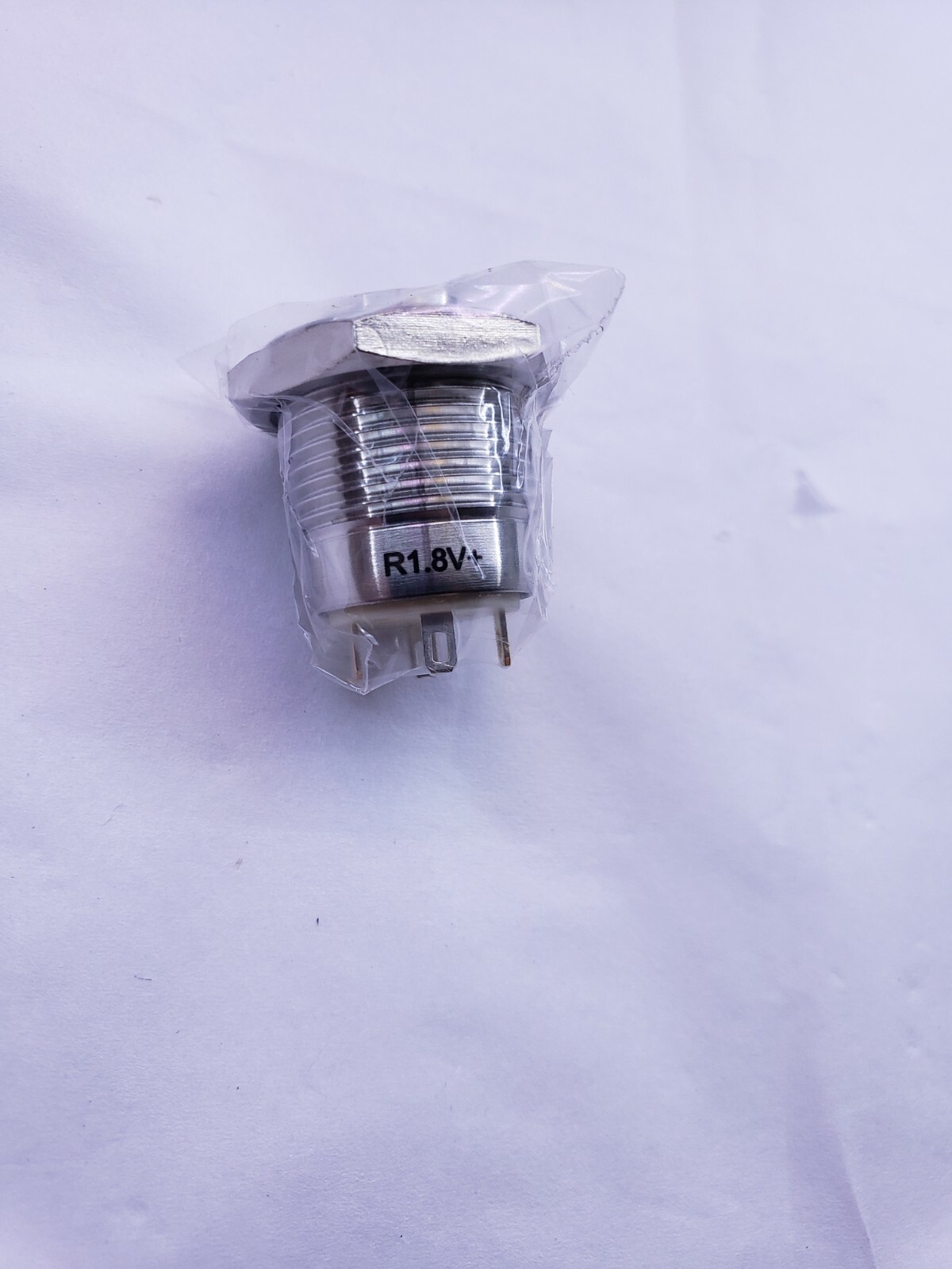 PV6H240SS-3G1 E-SWITCH QTY: 25 UNITS Push Button Switch. Free Shipping