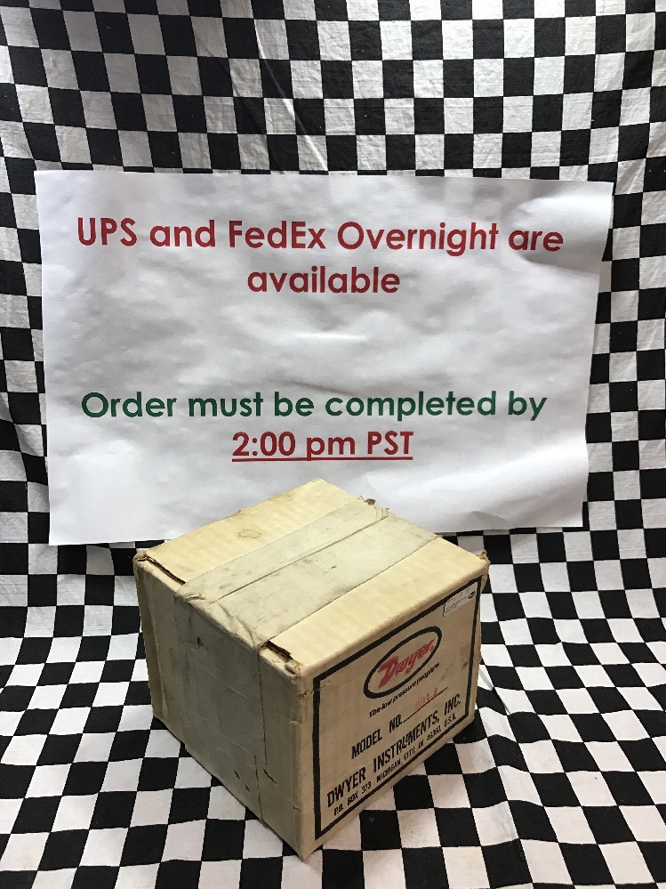 Dwyer differential pressure transmitter gauge 0-5 WC, 603-4, SHIPSAMEDAY#1641AE