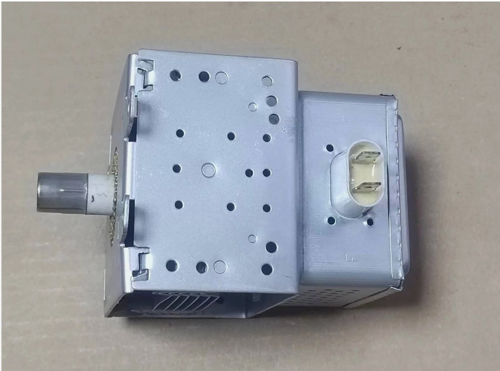 1pc 2M261-M1 Magnetron 2M261-M1