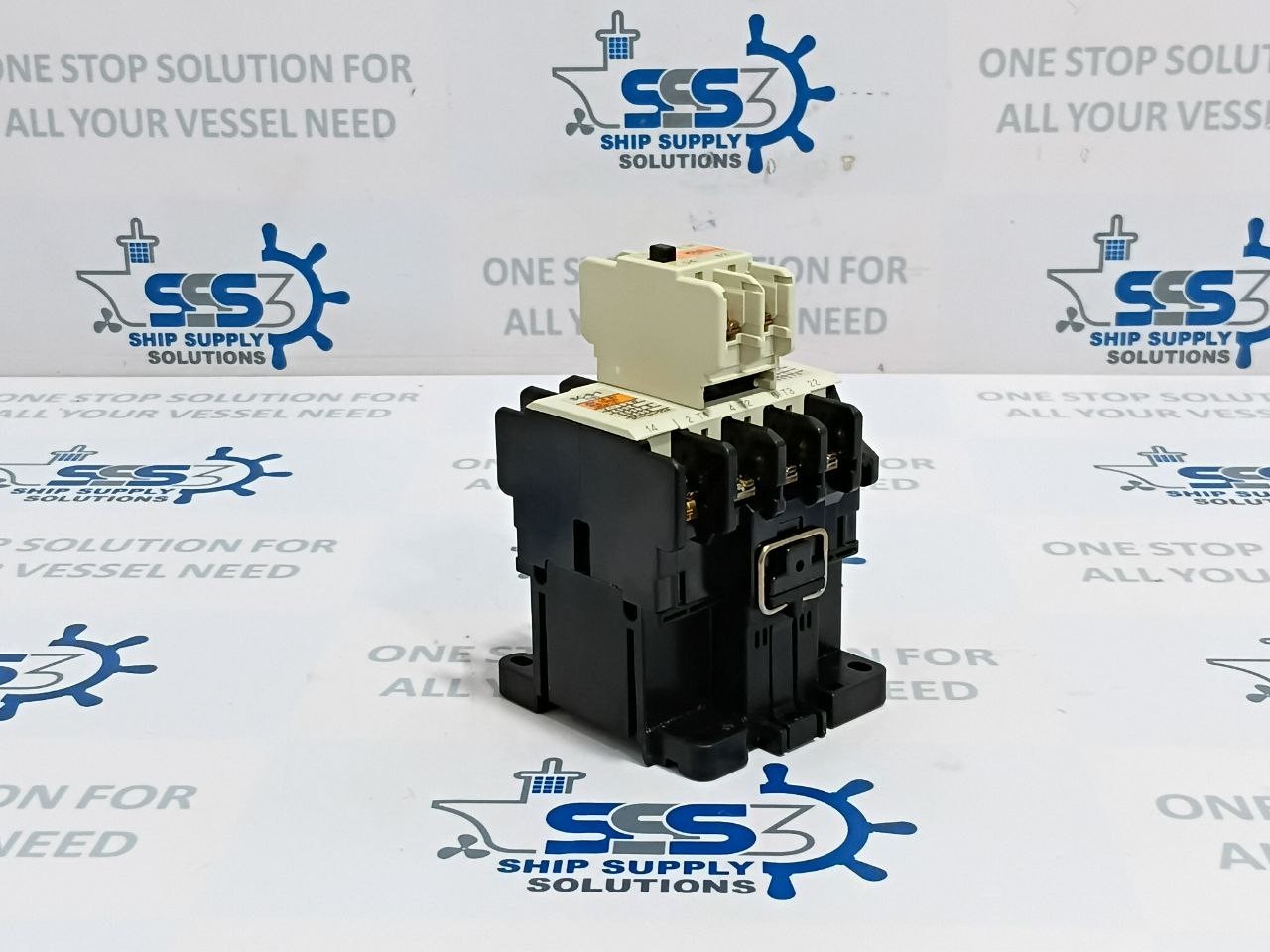 Fuji SC-5-1 [19] Contactor With Aux. Relay SZ-A11 Coil Vol. 210V/250V 50/60Hz