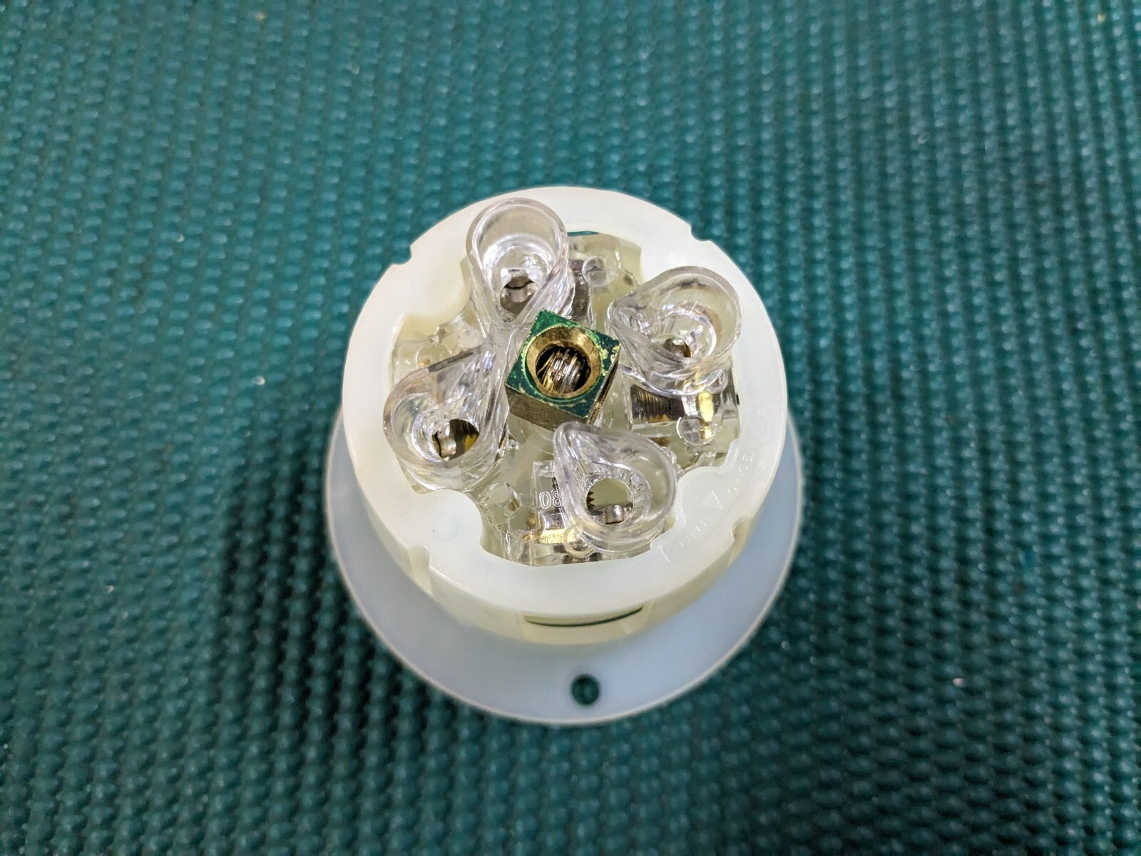 HUBBELL 2835 Flanged Inlet Nylon Twist-Lock 4 Pole 5 Wire 30A 3 Phase Y 347/600V