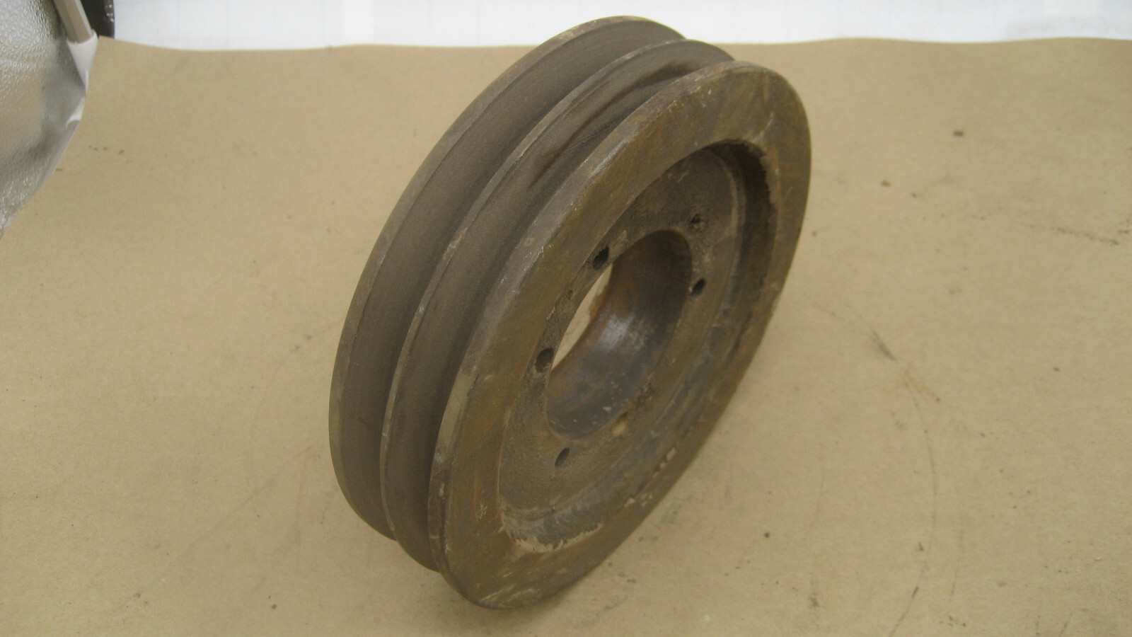 CAST IRON 7″ DOUBLE GROOVE PULLEY 2.5V7 2-1/5″ BUSHED BORE