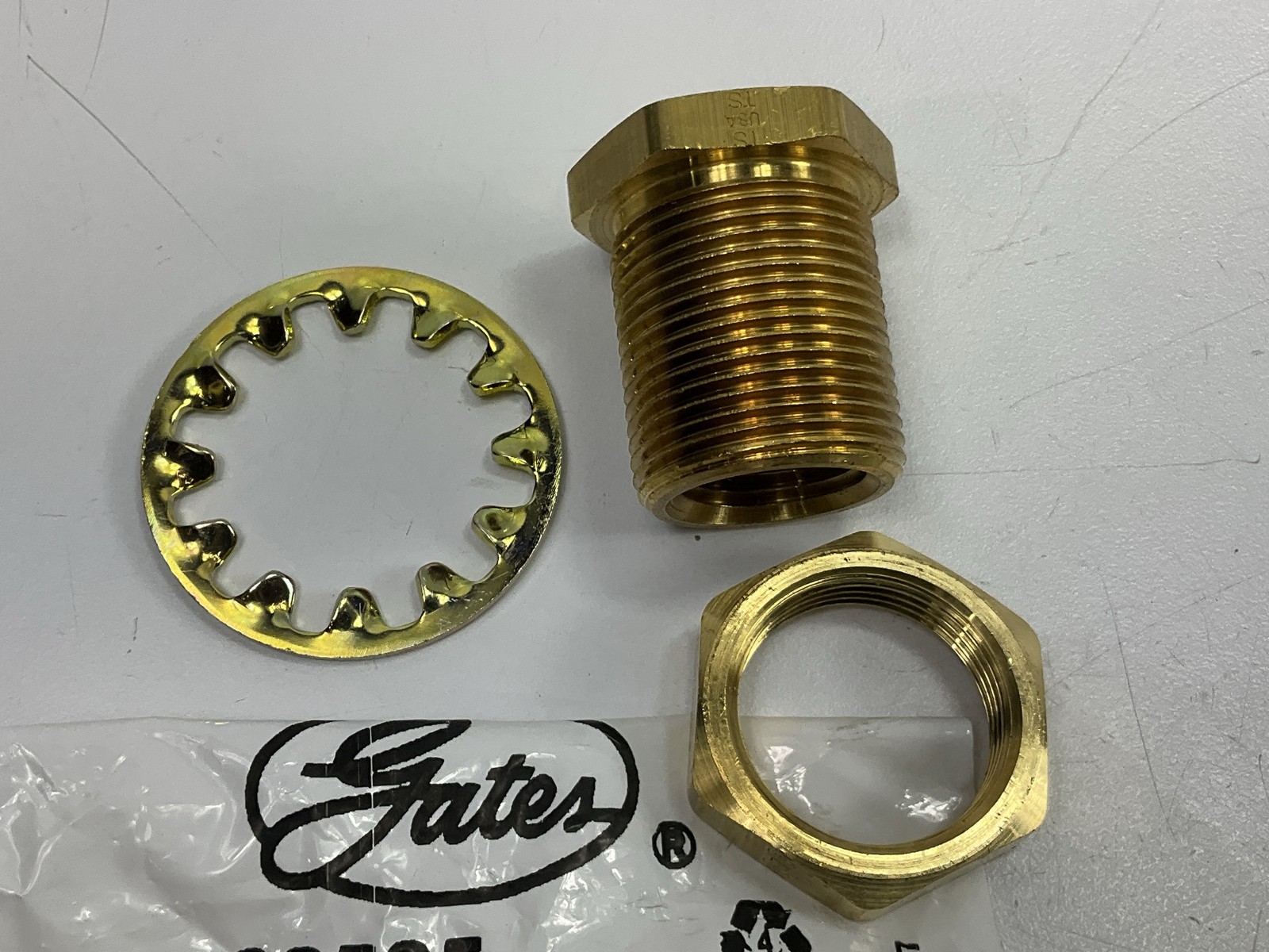 G33300-0808 Air Brake Bulkhead Female To Female Coupling 1/2″ ID, 1/2″-14 Thread