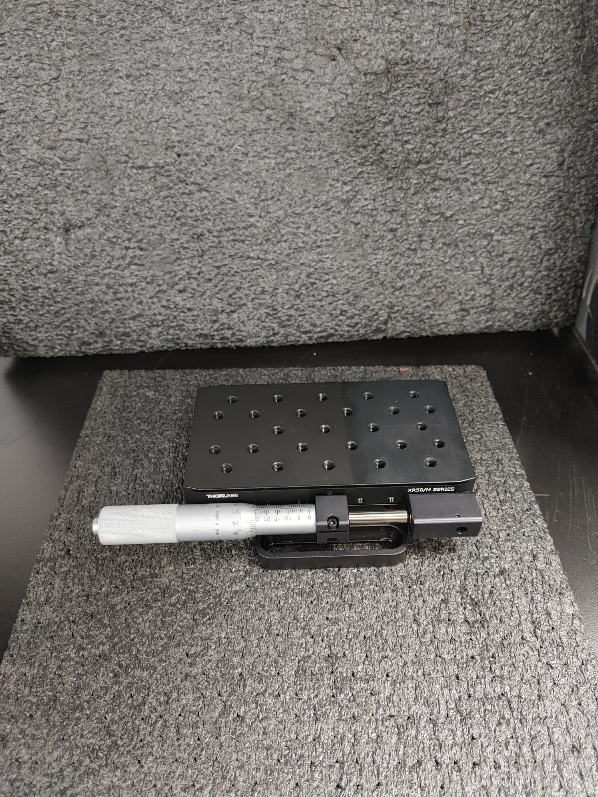 THORLABS XR50/M Translation Stage w Mitutoyo Side Mounted Micrometer XR25-B1/M