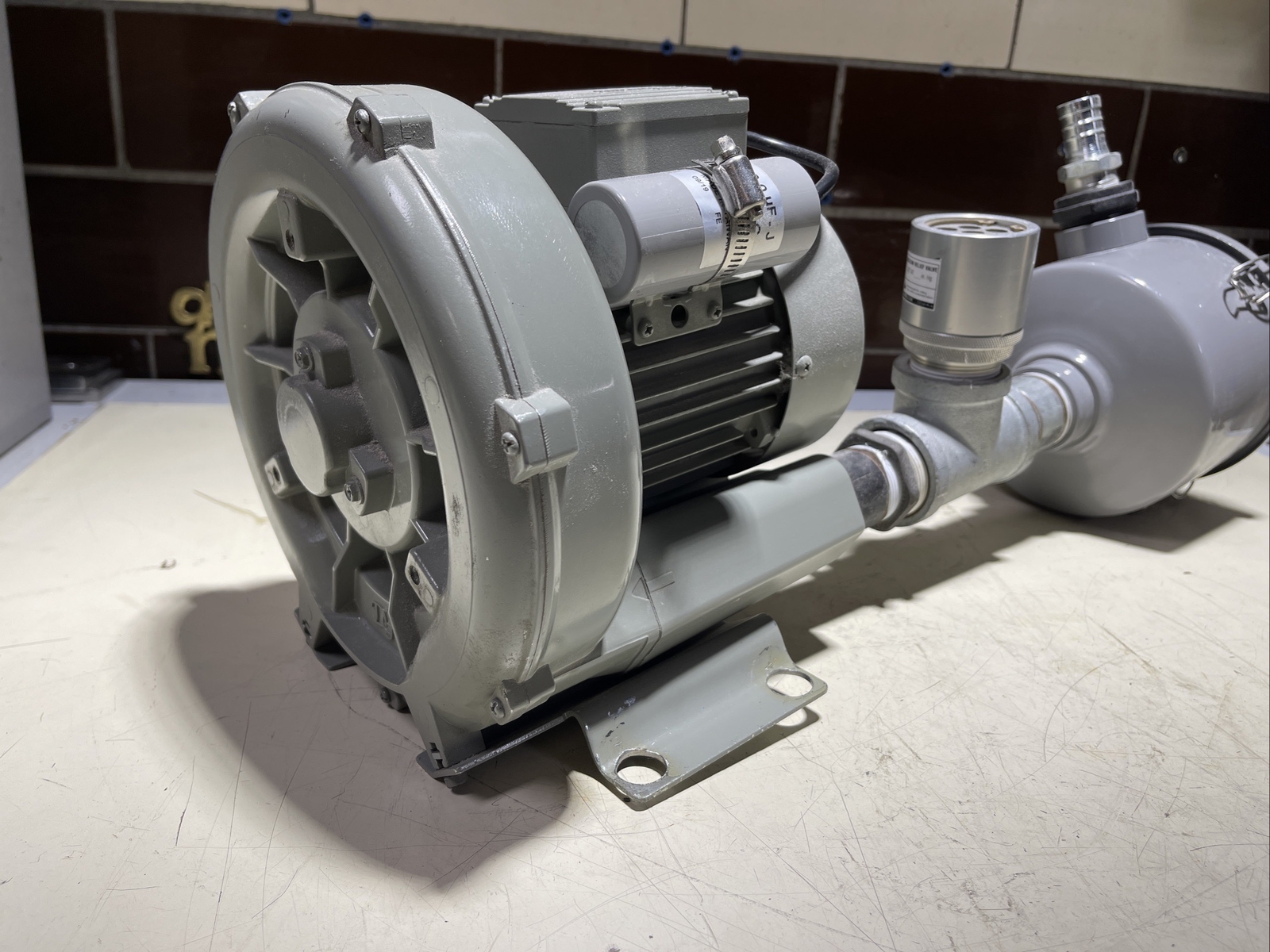 Dargang DG-200 11TH DGM211 0.5kW 110-240V Vacuum Blower ~ Warranty