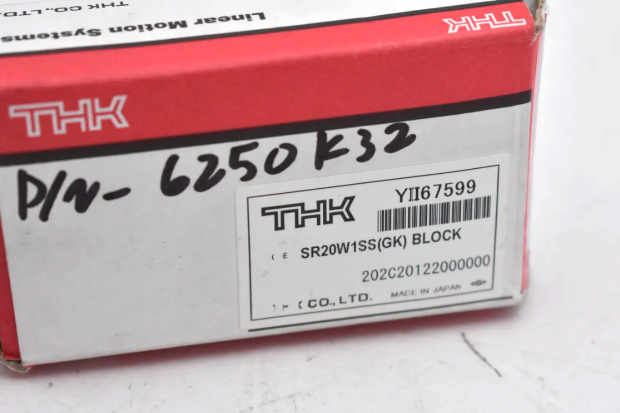 THK SR20W1SS(GK) LINEAR BEARING BLOCK SERIES SR-W