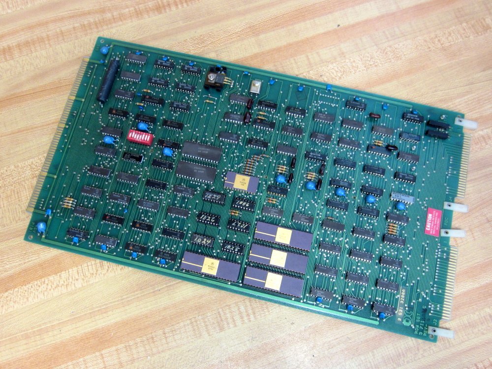 Cincinnati Milacron 3-531-3288A Interface Board 3-711-1776G