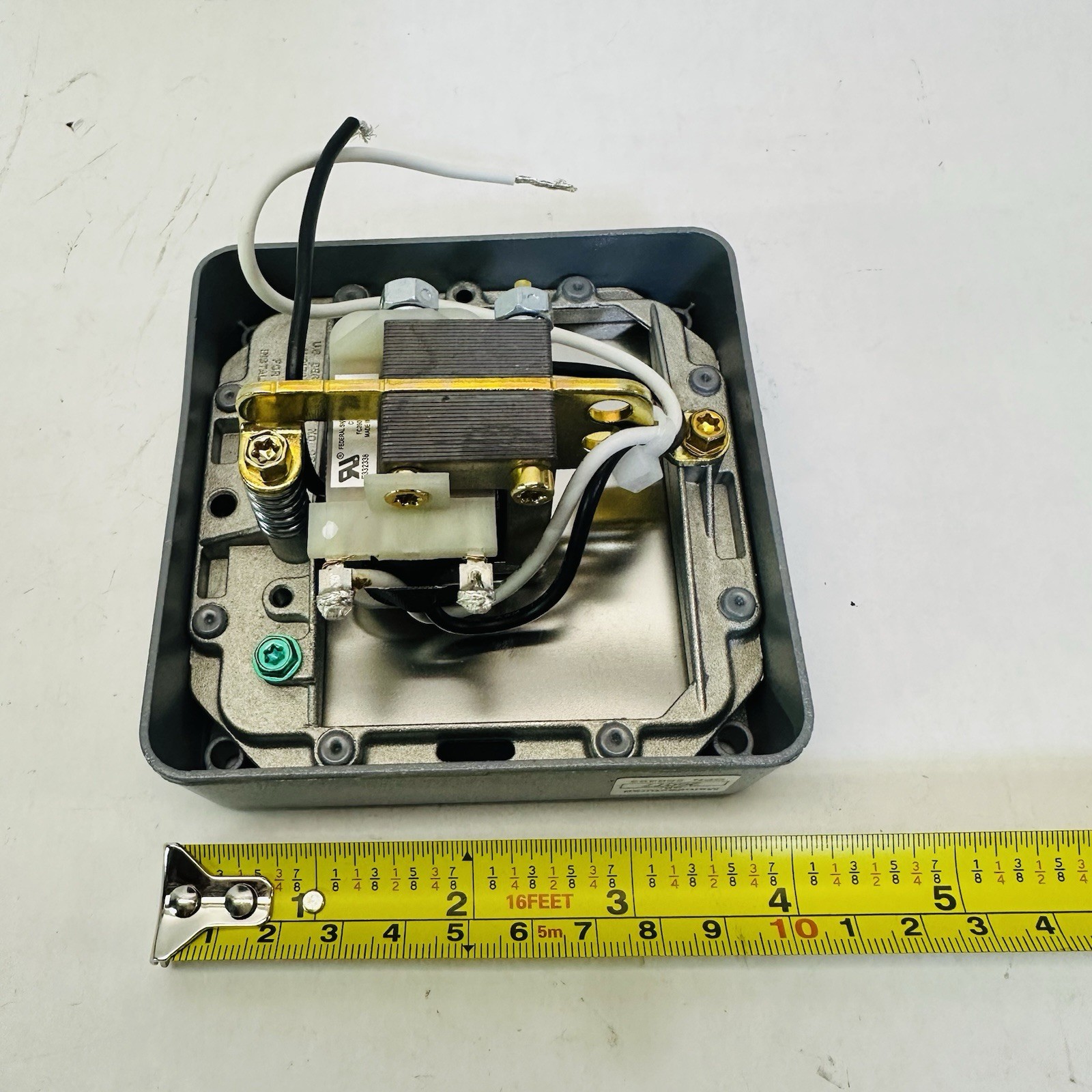 FEDERAL SIGNAL 350-120-30 GRAY HORN MECHANISM 120VAC SER. B1