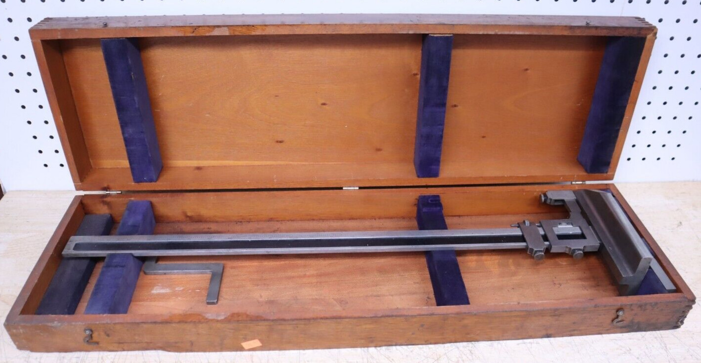 Nice Used Vintage Brown & Sharpe 585 Height Gage W/ Wooden Case 0-11″ Tools Weld