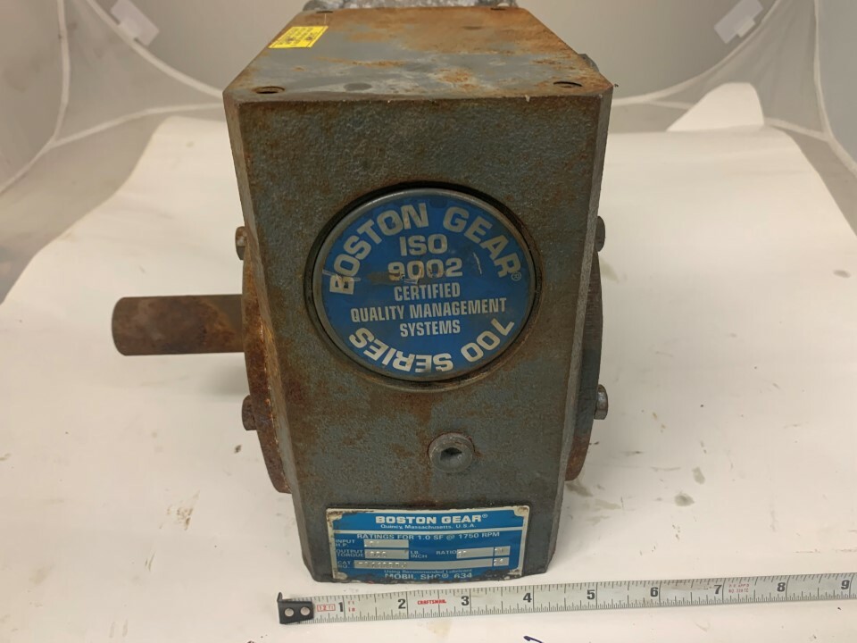 Boston Gear Model: F72660B5J Ratio: 60 Input HP: 0.91