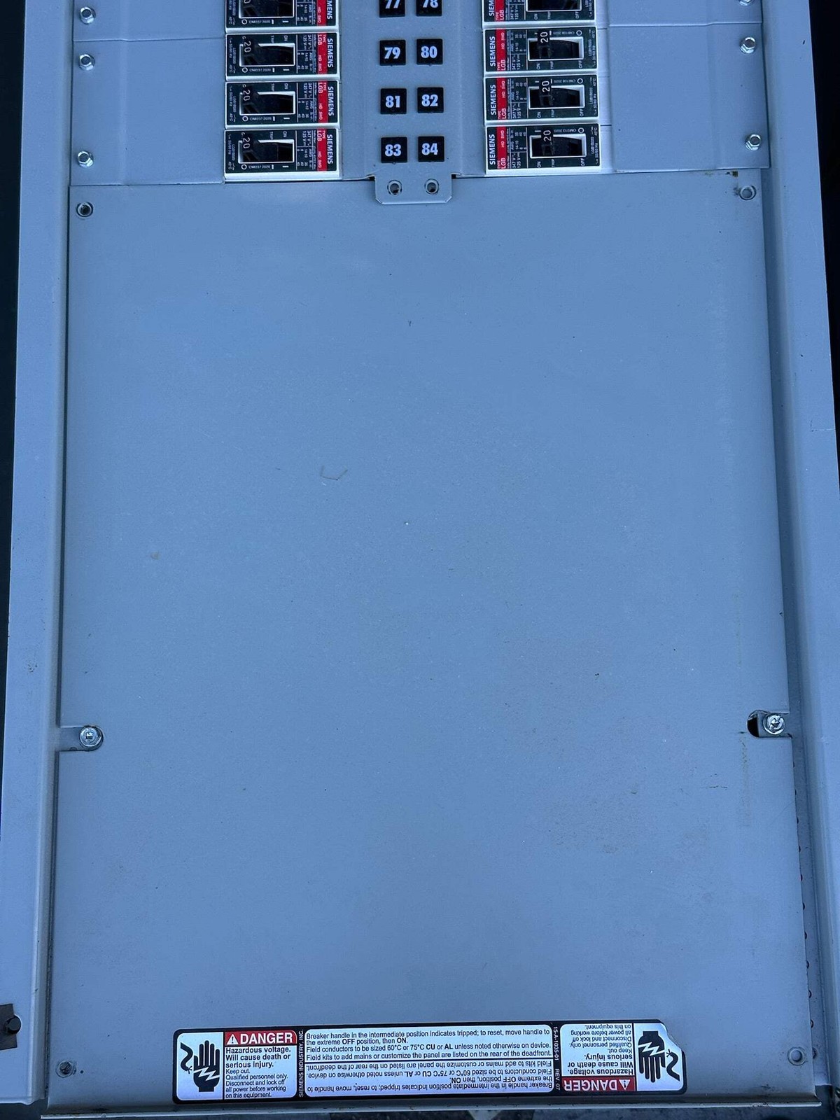 Siemens 480Y/277 V P3E80ML400FBS 400A 3-Phase Grow Light Panelboard 81 Breakers