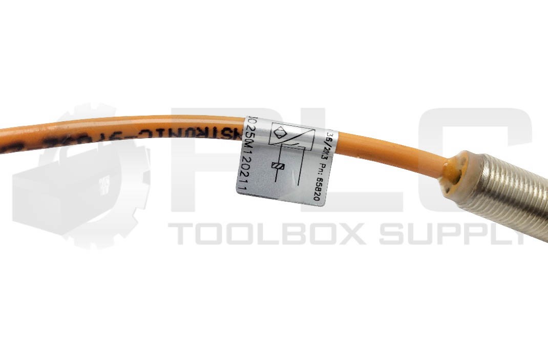 NEW SENSTRONIC F-67700 / 65820 PROXIMITY SENSOR 20-250V AC/DC 2MM
