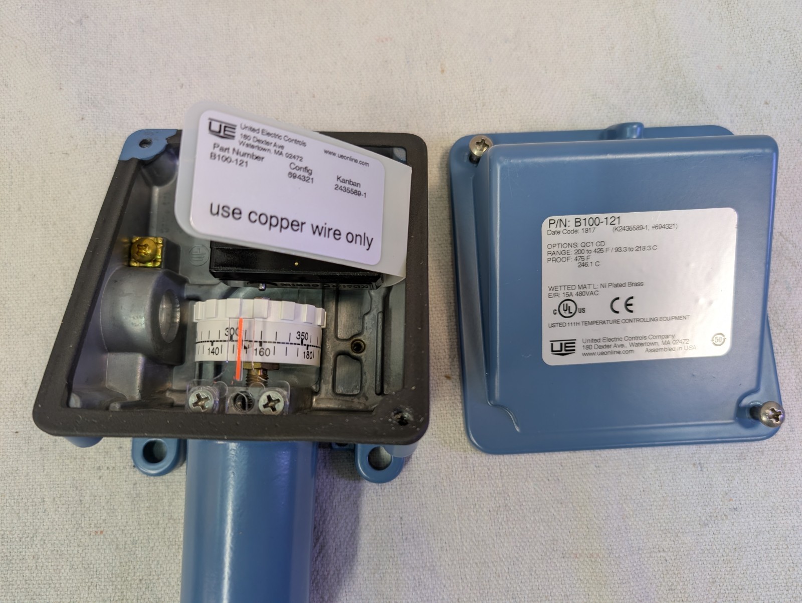 UE United Electric B100-121 Temperature Switch 200 DEG F TO 425 DEG Adjustable