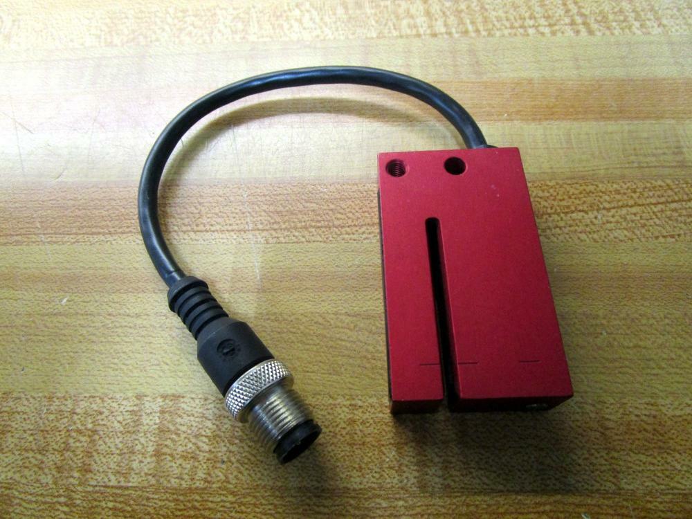 Leuze Electronic GS 05/24 G.1 360 Optical Sensor GS0524G1360