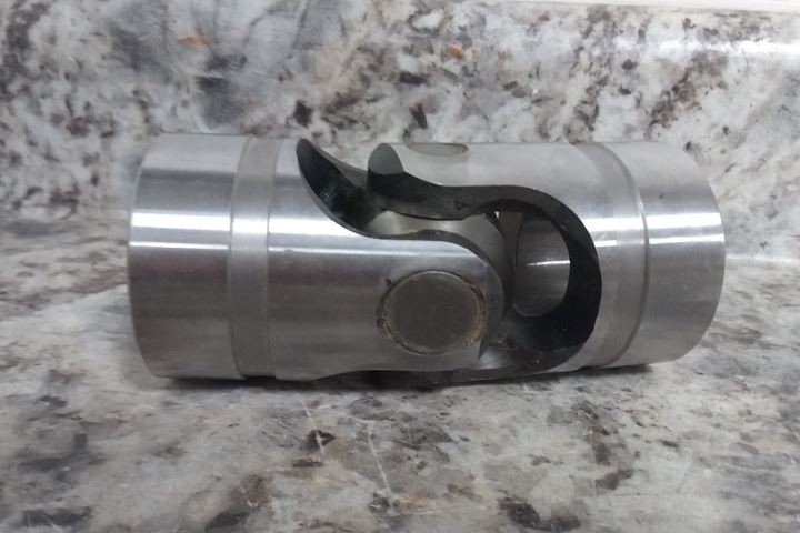 Belden UJ-HD2000x25 25mm Bore Diameter 1000 Max RPM Alloy Steel Universal Joint