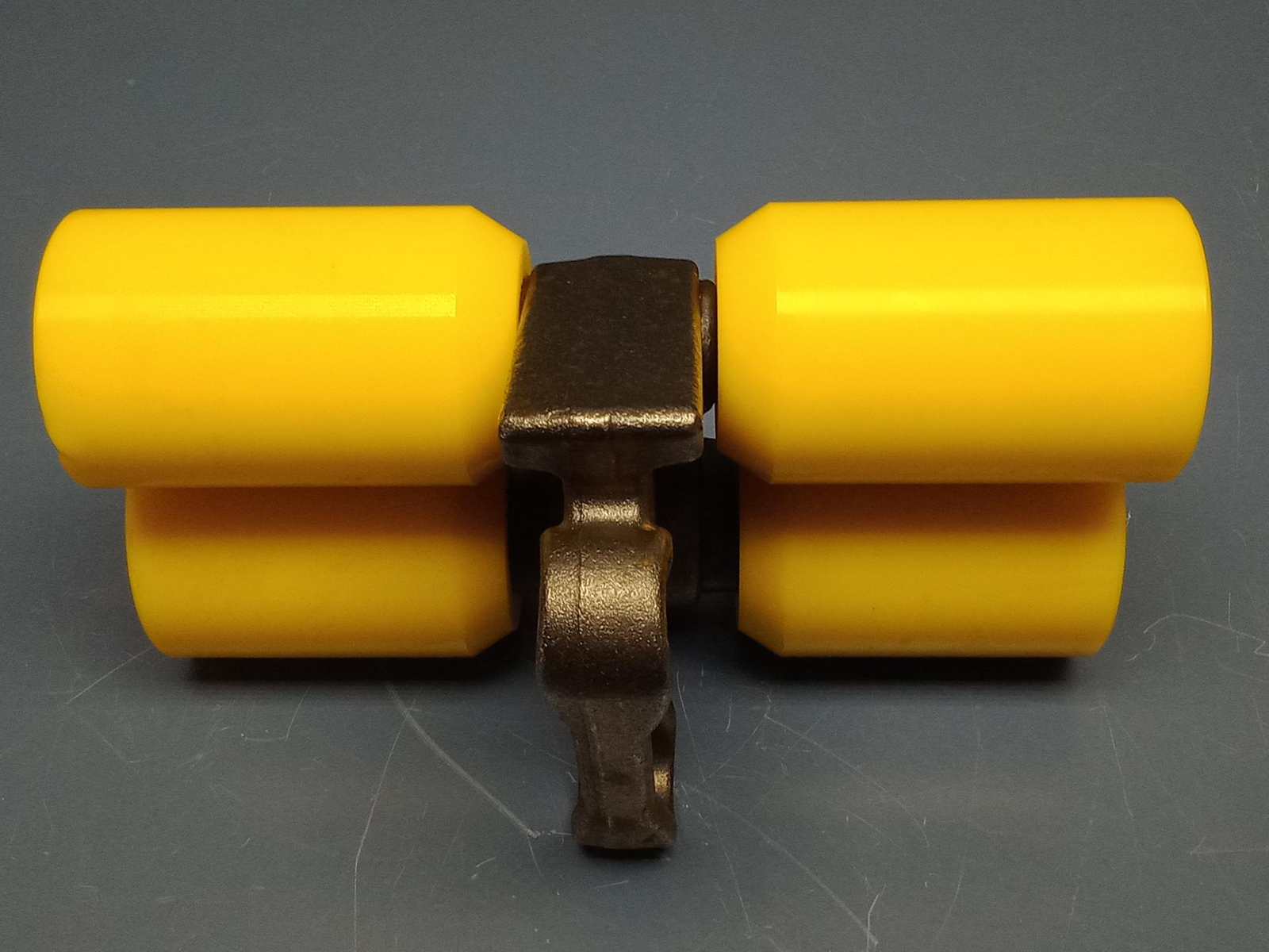 Sonny’s Roller Assembly 4-Wheel with X458 Chain Link 20002253