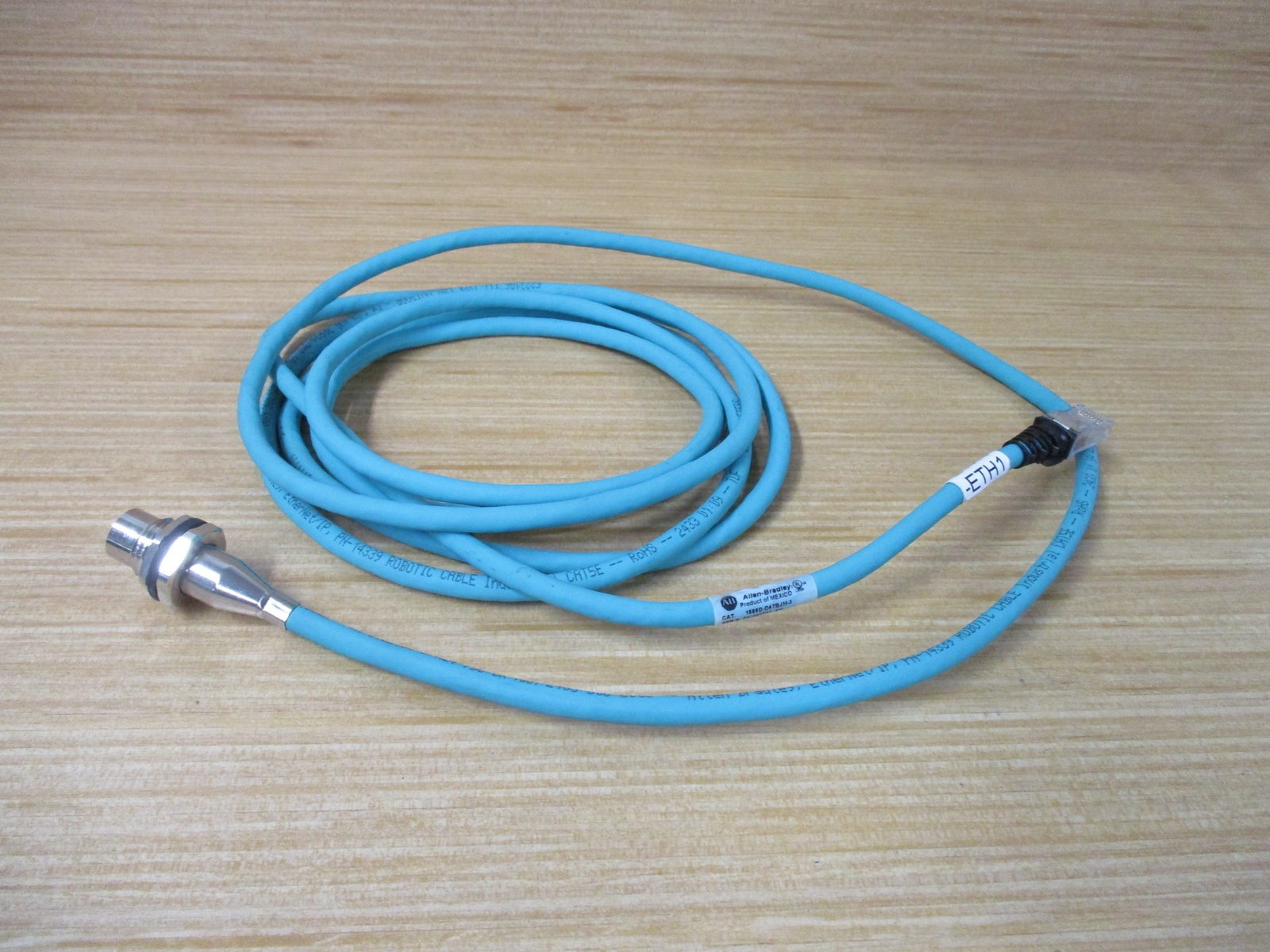 Allen Bradley 1585D-D4TBJM-3 Double Ended Cordset 1585DD4TBJM3 Mounted