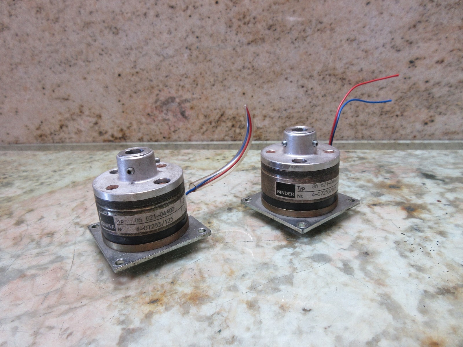 BINDER CLUTCH BRAKE TYP 86 621-04A00 62104A00 4-07253/105 CNC AGIE EDM EACH 1