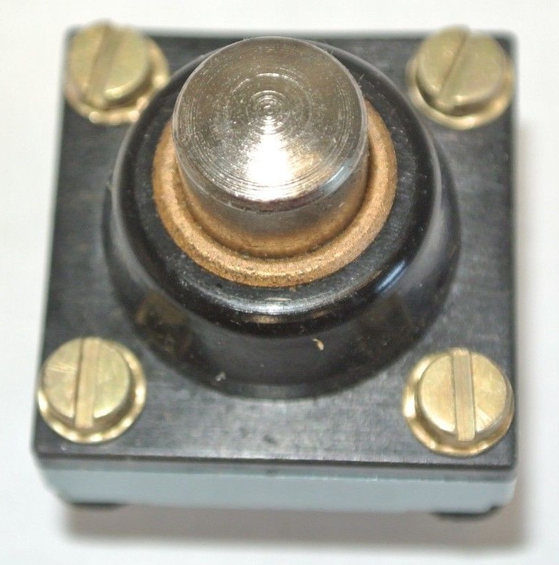 TELEMECANIQUE XCK-D10 LIMIT SWITCH PLUNGER-TYPE HEAD – NEW SURPLUS