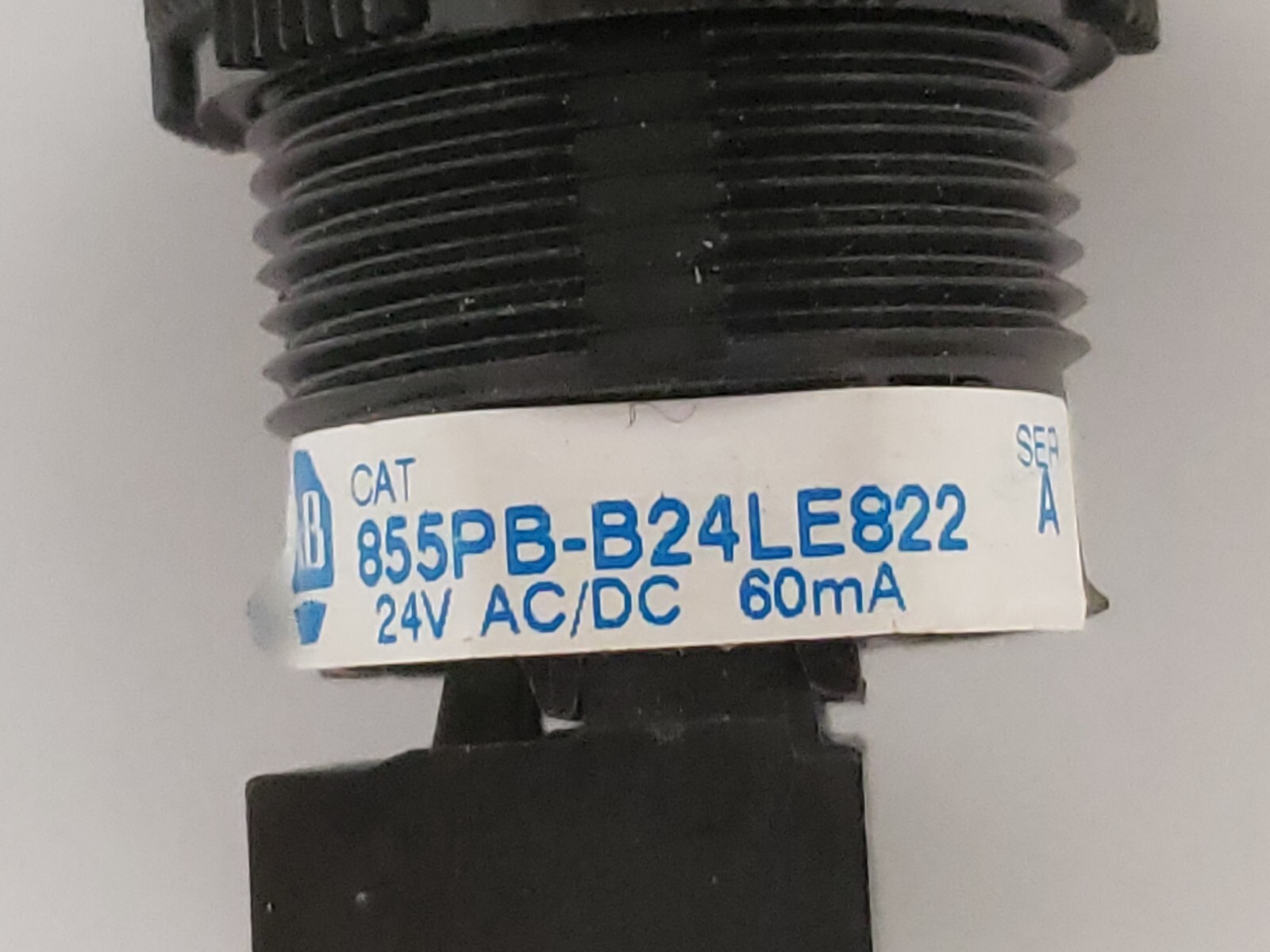 ALLEN BRADLEY 855PB-B24LE822 PANEL MOUNT SOUNDER 24V AC/DC YELLOW LENS SER A NNB
