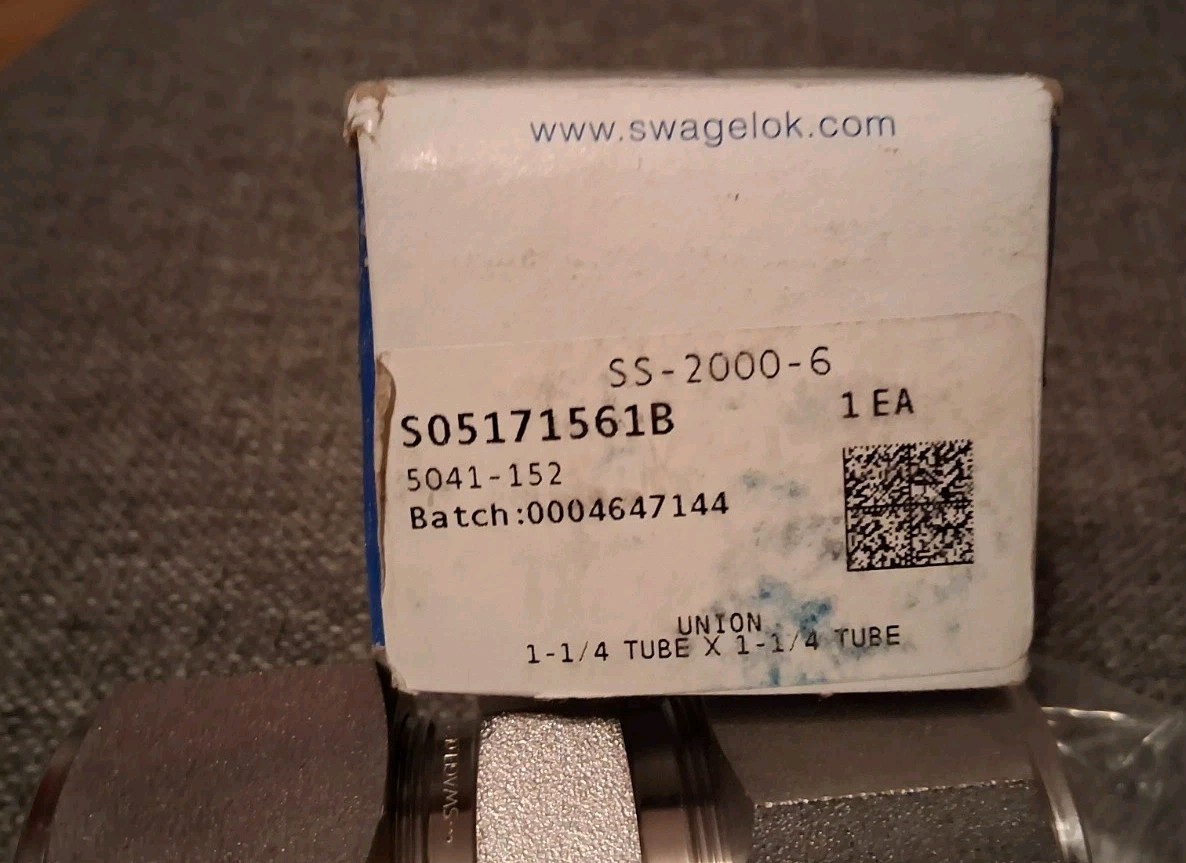 SWAGELOK SS-2000-6, SS20006, UNION 1 1/4″ x 1 1/4″