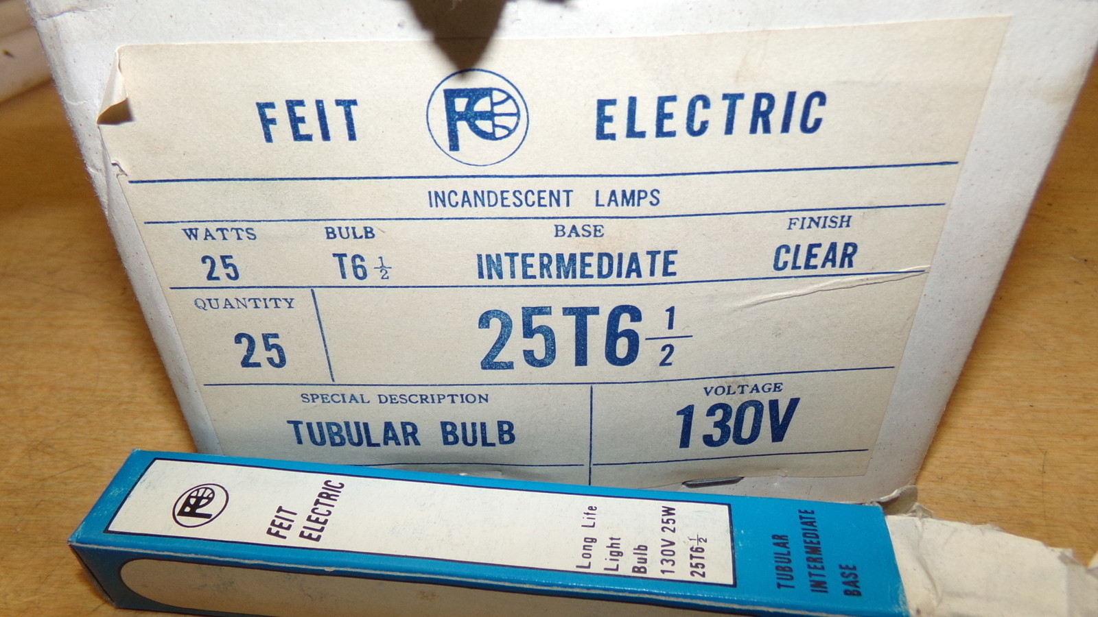 NEW Feit electric 25T6-1/2, Bulb *Free Shipping*