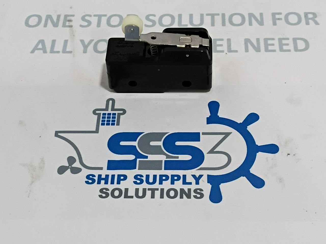 Yamatake Honeywell BZ-2RW822-J Micro Switch 15A-125 -250 OR 480V AC
