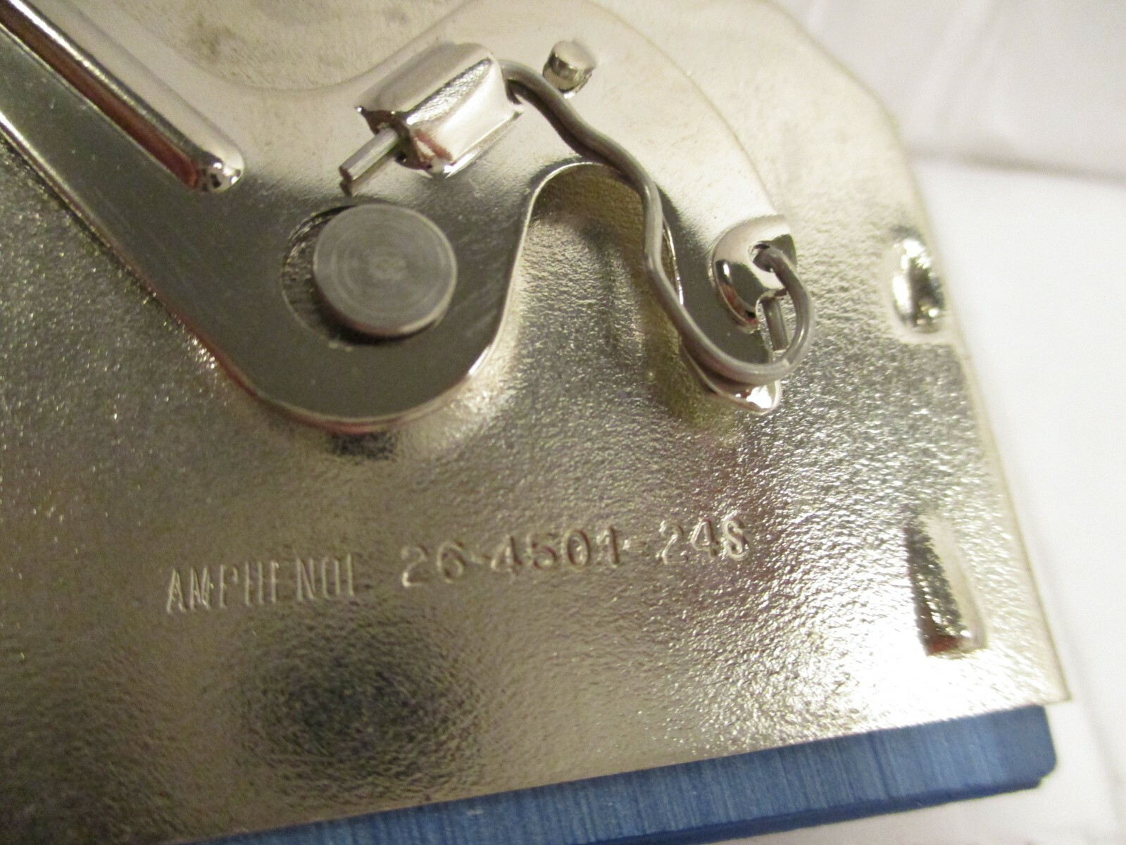 Amphenol Connector 26-4501-24S NEW LOT OF THREE