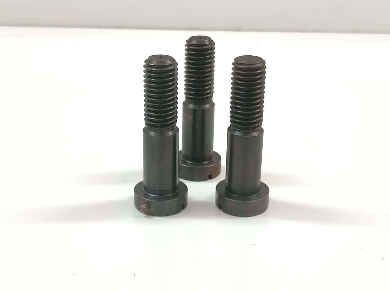 2nd Valve Clamping Bolt For Tanabe HC-264A Compressor Genuine Part (PACK 3)