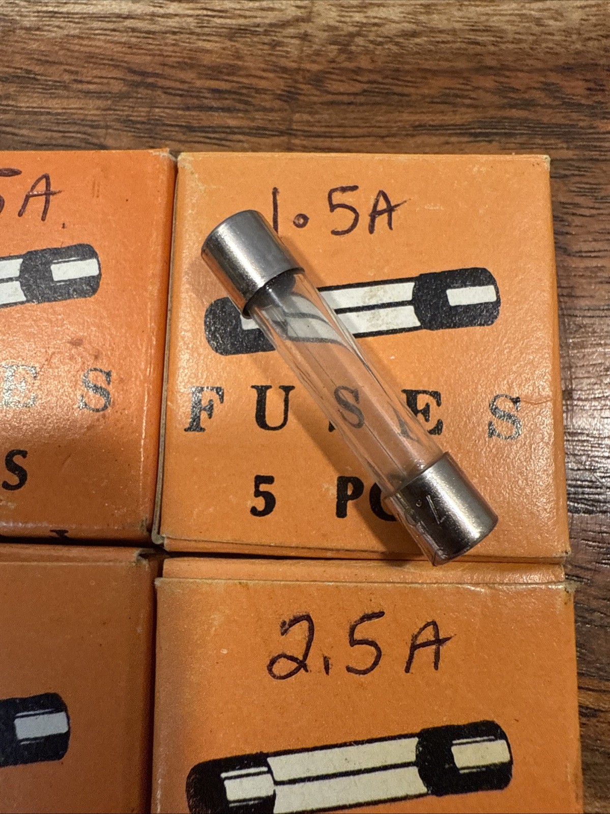 Glass Fuses Assorted Lot 16 5packs Total 80 Fuses .5A to 20A NOS