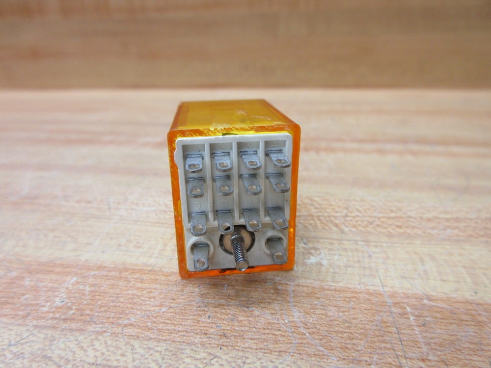 C.P. Clare GP1R11A6000 Relay GP1R11A6000-120VAC