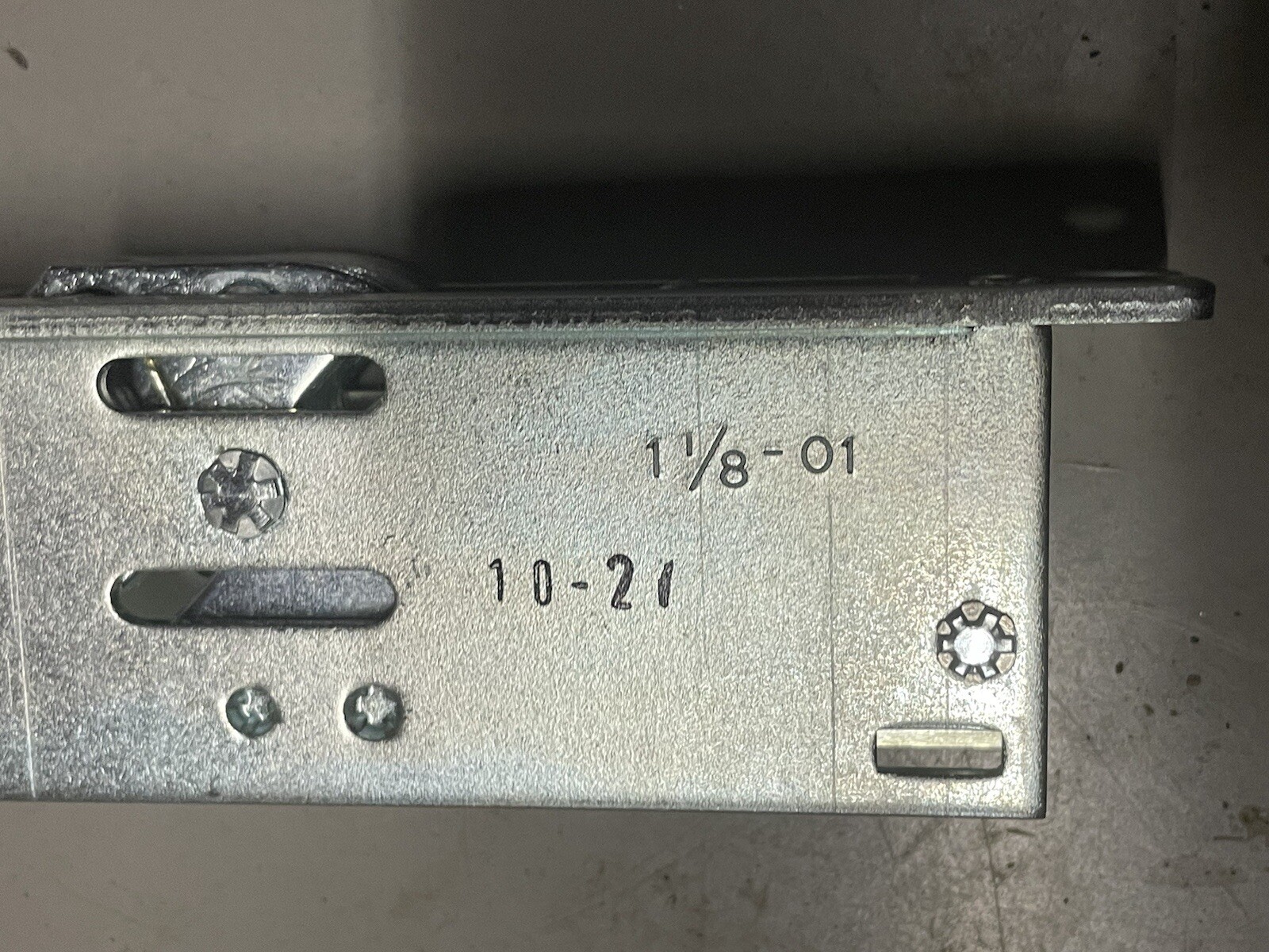 25 NEW Adams Rite 1753A-350-99 1-1/8 – 02 1/8-01Dead Lock 1753A Hook Lock