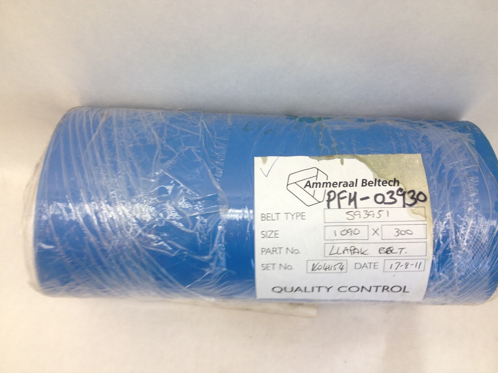 AMMERAAL BELTECH PFM-03930 CONVEYOR BELT TYPE: 593951 BLUE 1090 X 300 (TOL)
