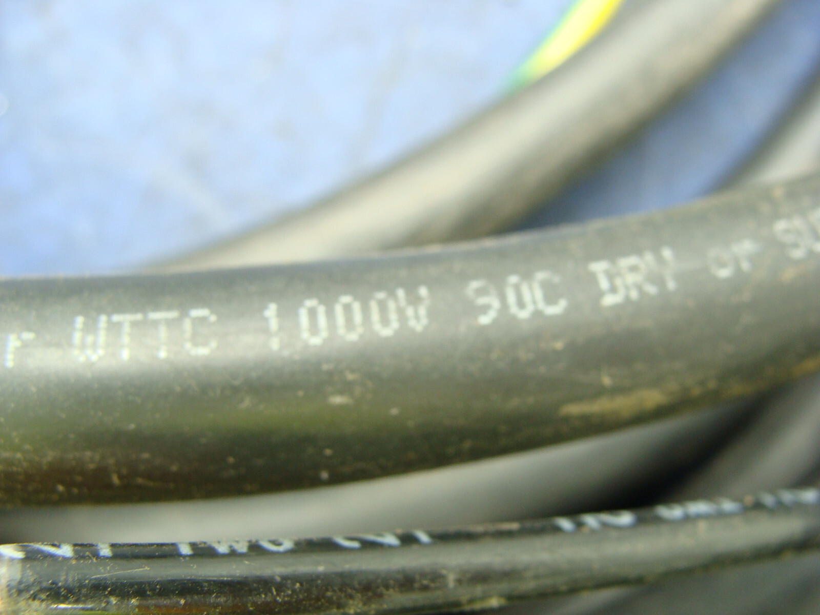 LAPP KABAL STUTTGART OLFLEX TRAY II 221004 10 AWG 600V CABLE 30 FEET LONG