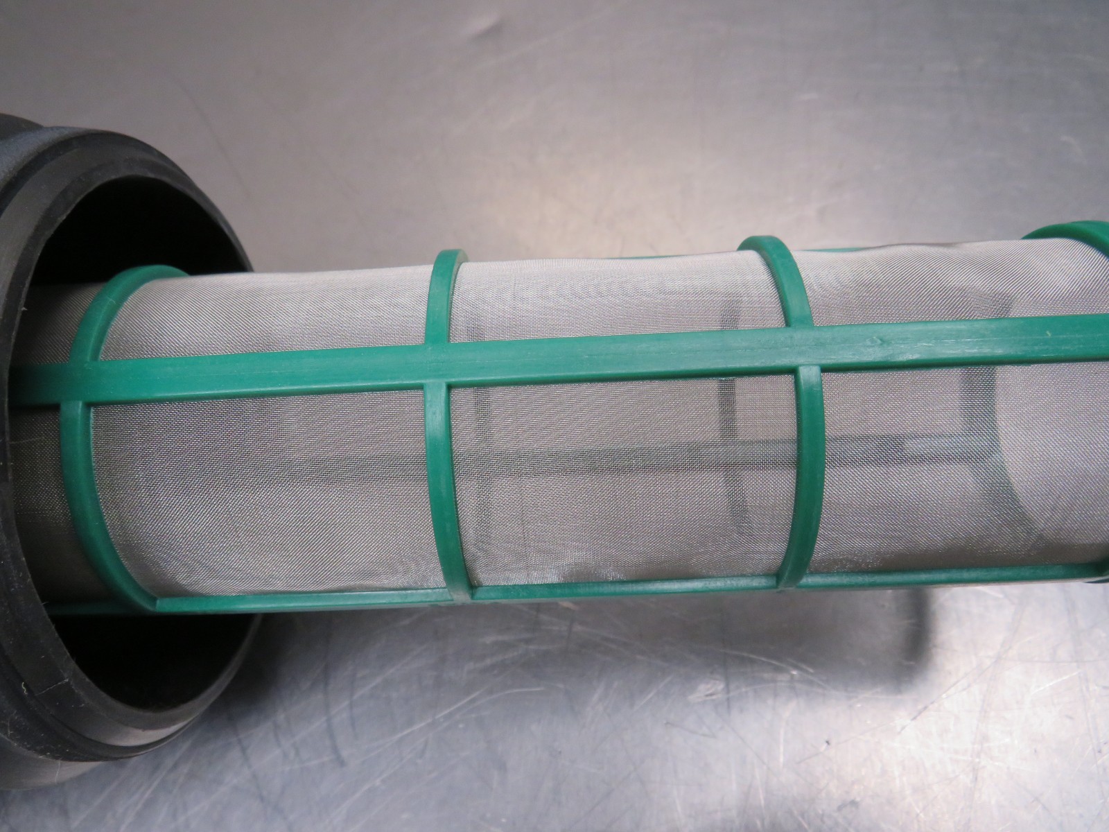 Spraying Systems Teejet 126 Strainer 1-1/4″ W/ Green Strainer