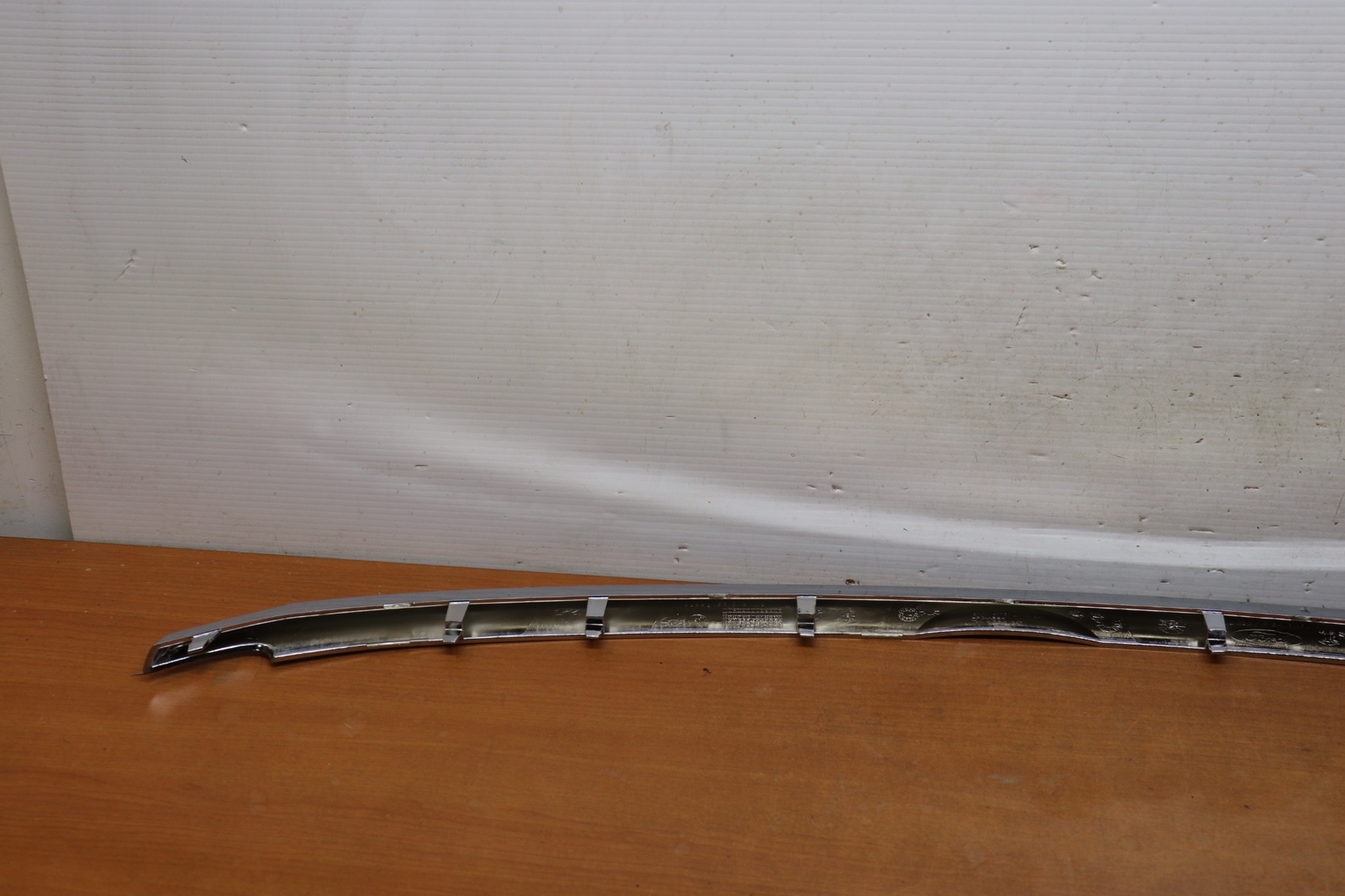 2013 2014 2015 Ford Explorer Grille Lower Molding Trim OEM FG-31257