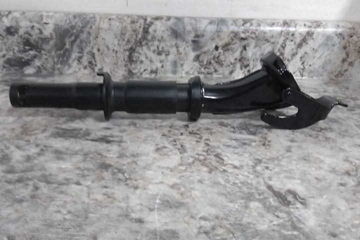 Wavian 2239C 10 Pk 10-1/2 In Length Black Rigid Spout