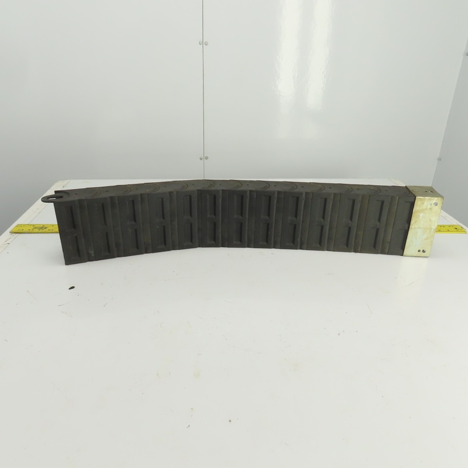 Nylatube 35-1/2″ OAL Enclosed Cable Carrier Energy Chain 5-1/8″ x 2-1/4″ ID