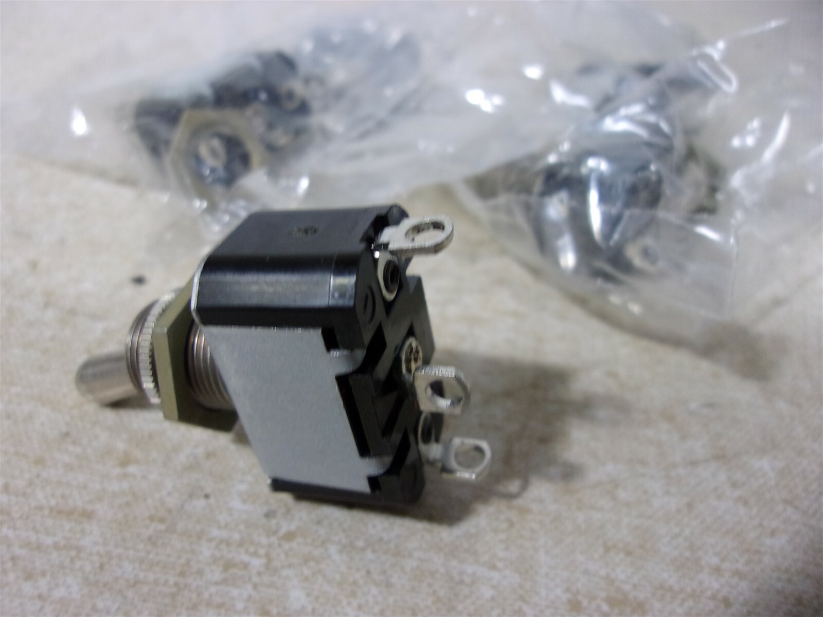 NEW Cutler Hammer On-Off-On Toggle Switches, Lot of 5 *FREE SHIPPING*