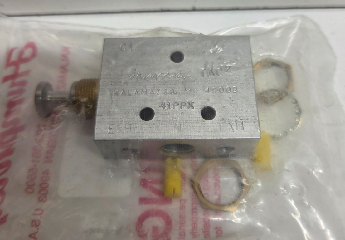 NEW IN BAG! HUMPHREY TAC2 PUSH BUTTON MINIATURE 1/8″ 4-WAY VALVE 41PPX