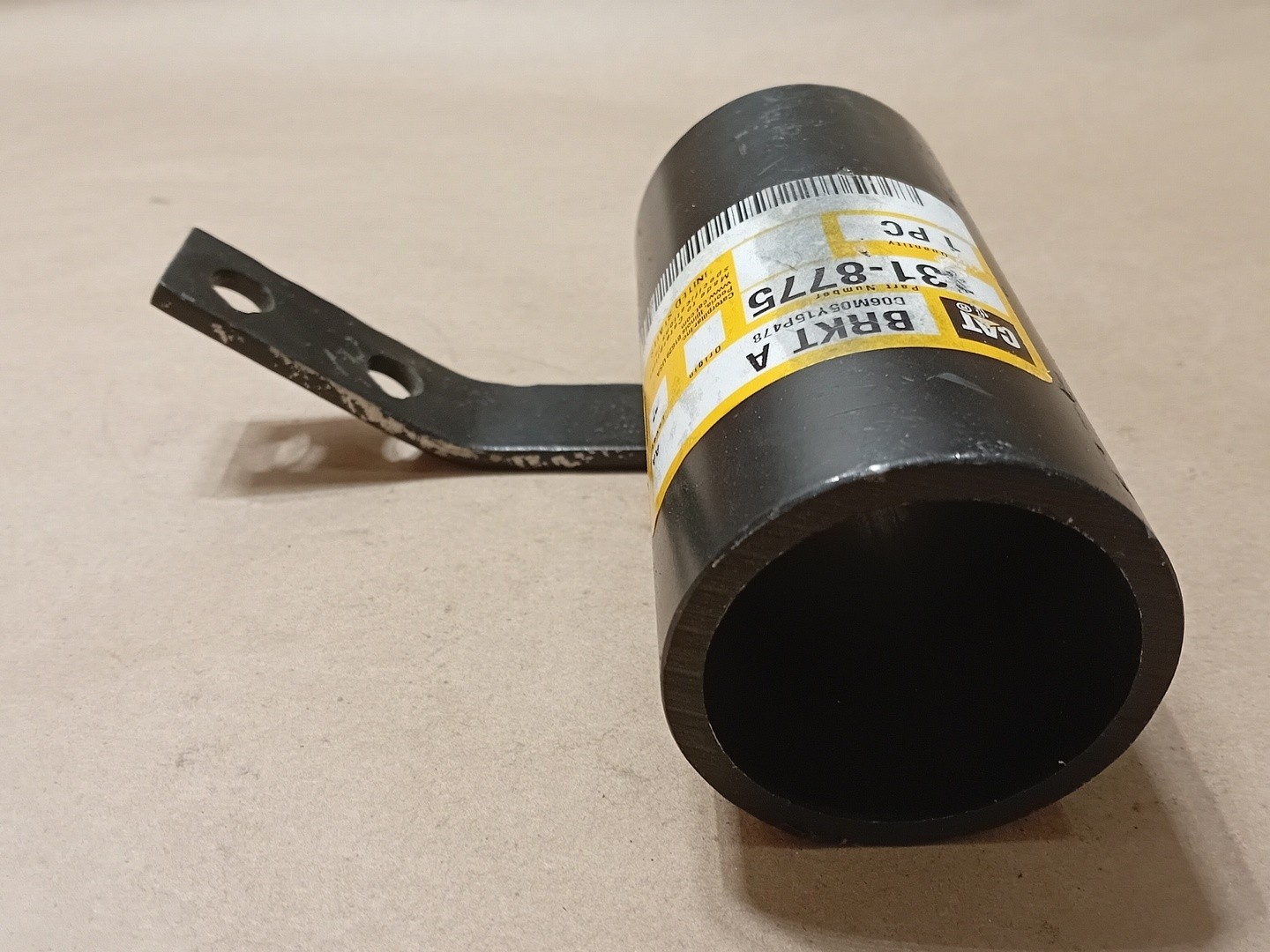 SURPLUS NEW Caterpillar 131-8775 Bracket Assembly – Heavy Machinery