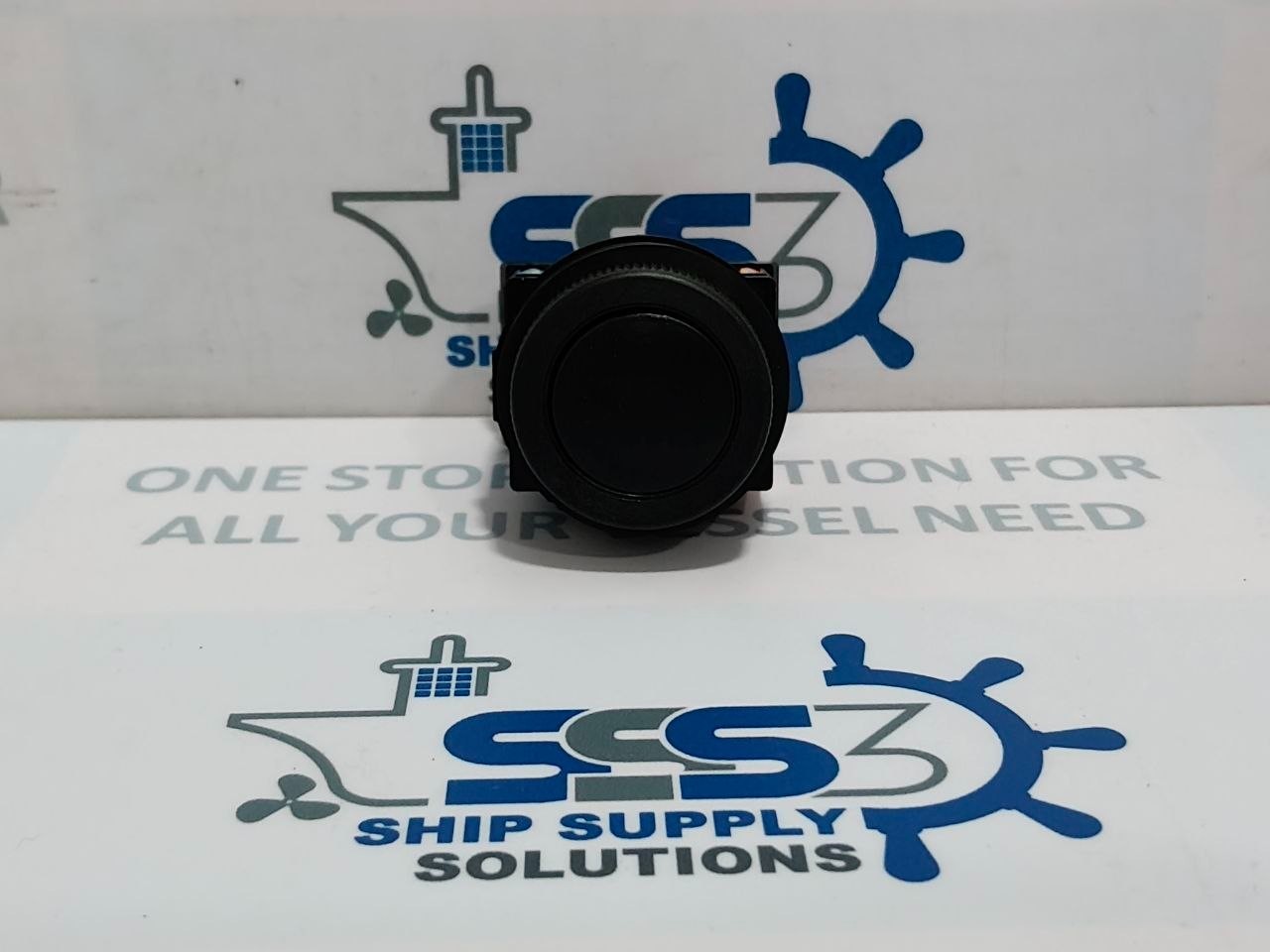 Fuji Electric AR30F0R / AR30FOR Black Push Button Switch 250V 6A