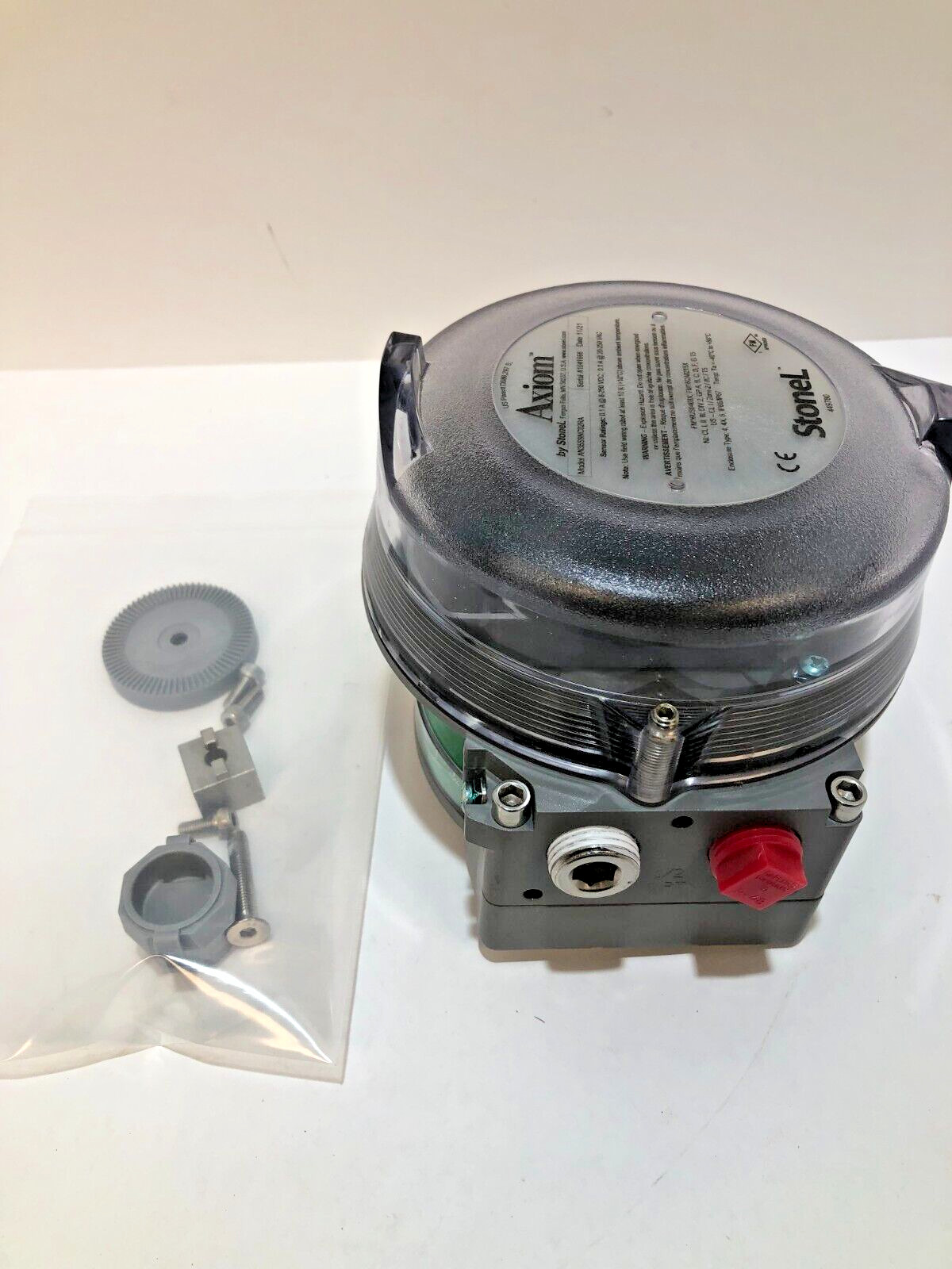 StoneL Axiom AN35S9NC02RA Integrated Discreet Valve Controller Unused