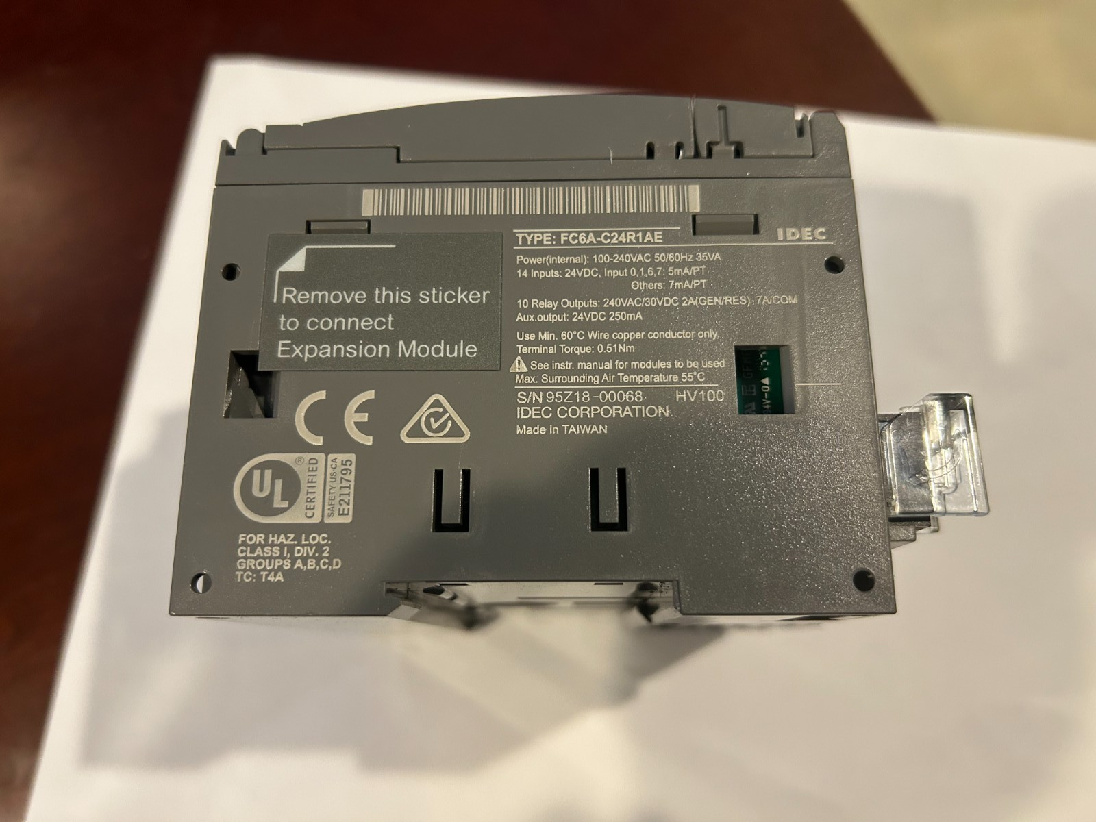Pre-Owned IDEC model “FC6A-C24R1AE” ; 24IO MicroSmart PLC
