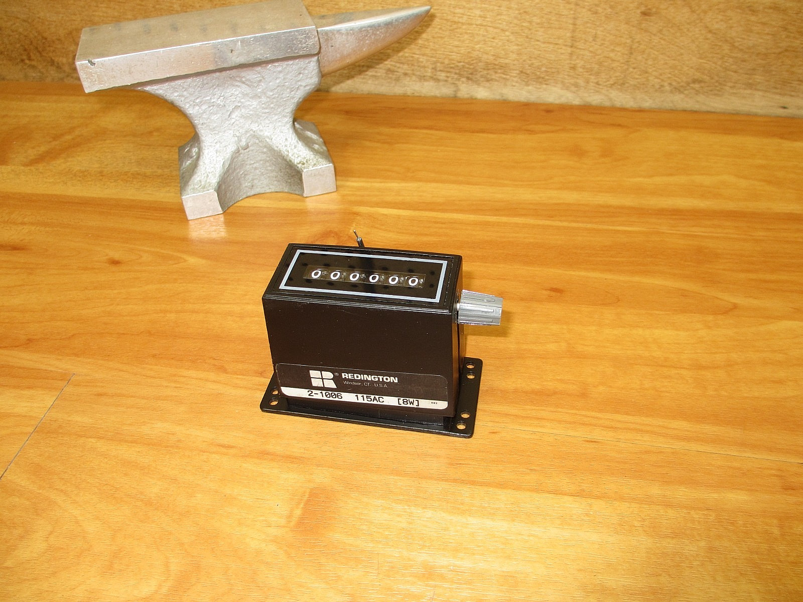 Redington 2-1006 *NEW* Counter 115VAC