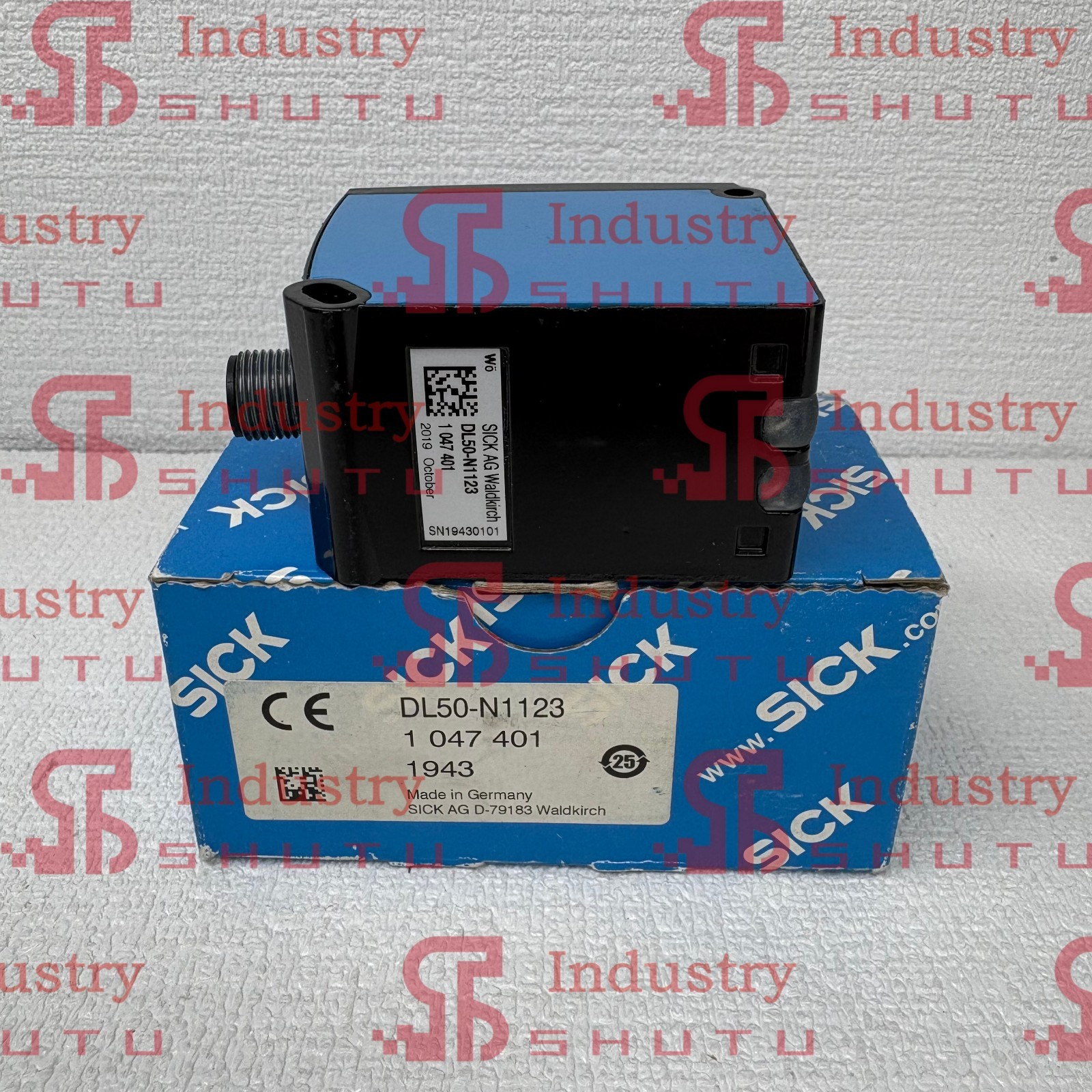 SICK DL50-N1123 1047401laser distance measuring sensor#1pcs new in box