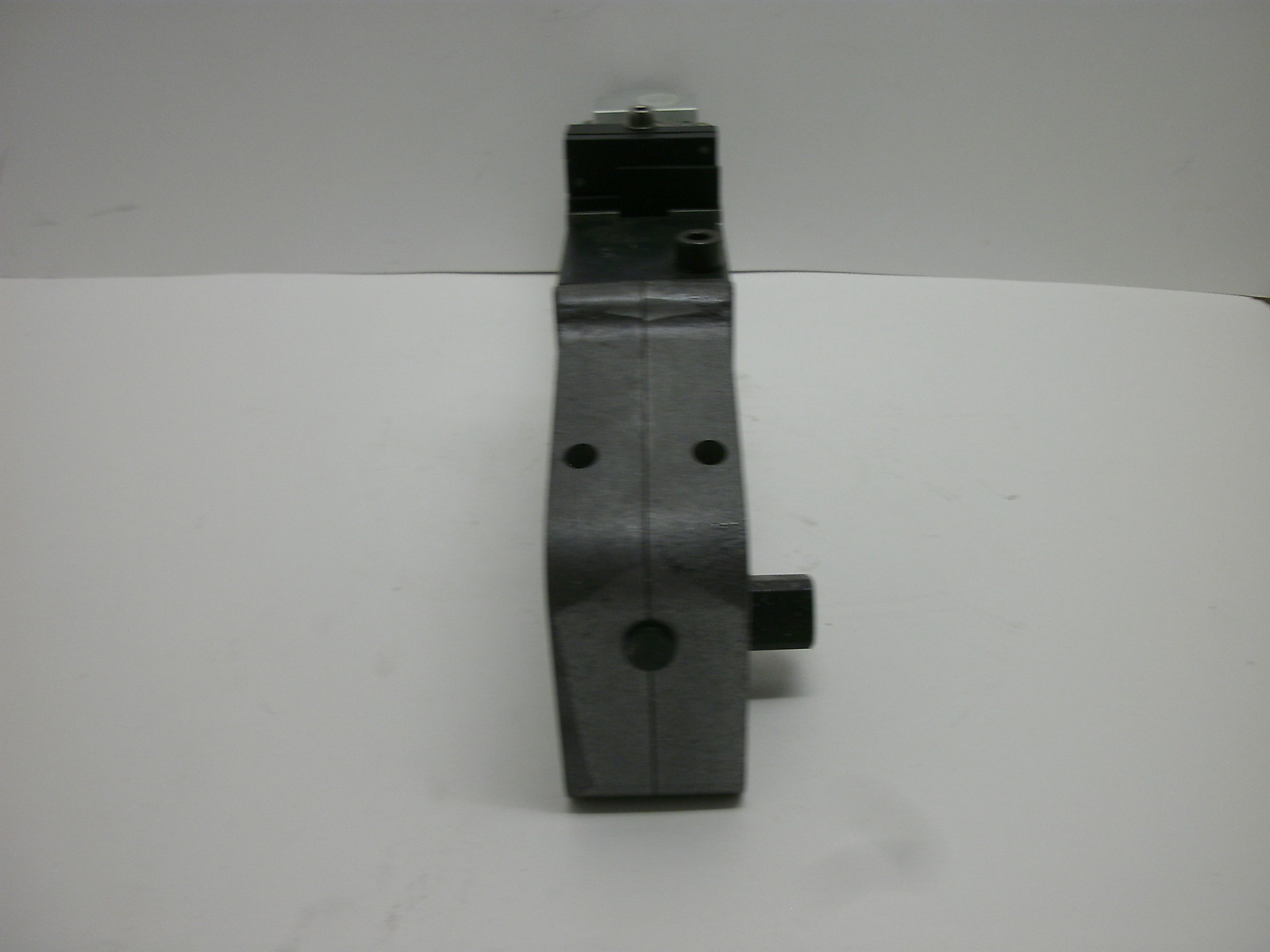 TUNKERS KU 50 V A034 T12 NPT PNEUMATIC POWER CLAMP KU 50/63 V POWER CLAMPS